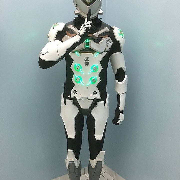 Overwatch-Genji-Cosplay-03